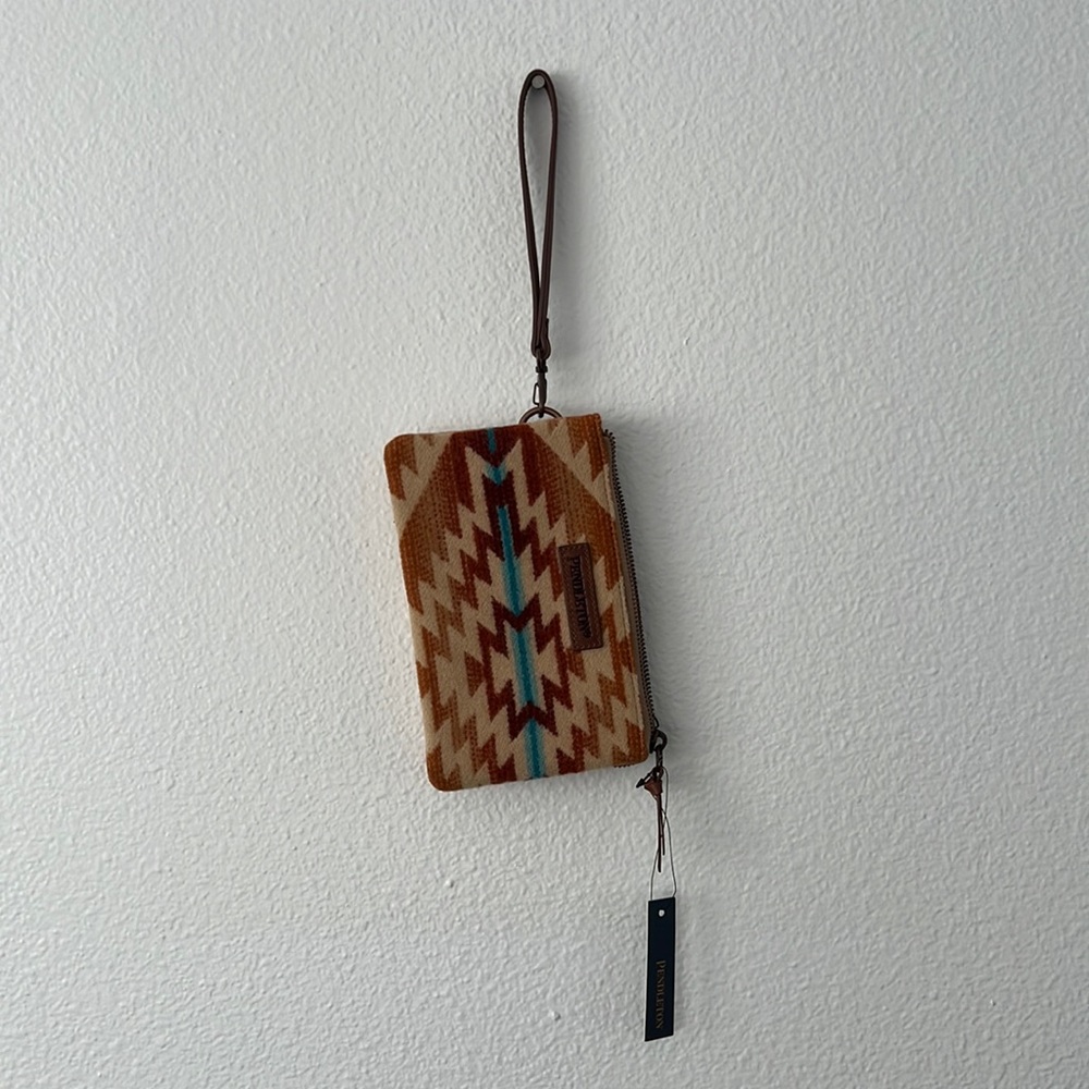 Pendleton Wristlet NWT